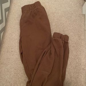 brandy melville sweatpants!!